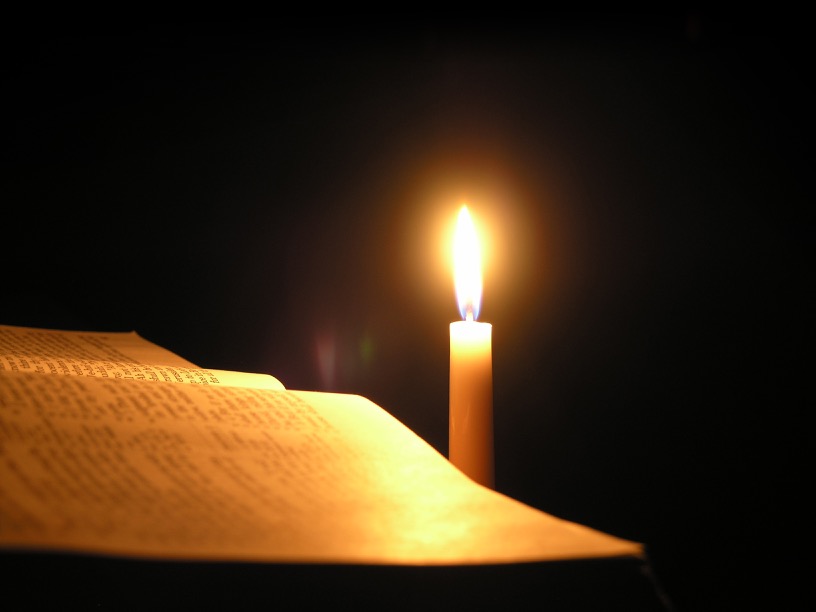 34096_Candlelight_&#38;_Bible